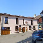 V Podzámčí Casa de hóspedes