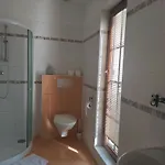 V Podzámčí