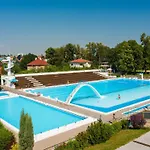 Guest house V Podzamci Litomysl