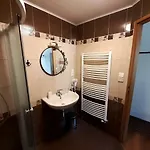 V Podzamci 3*
