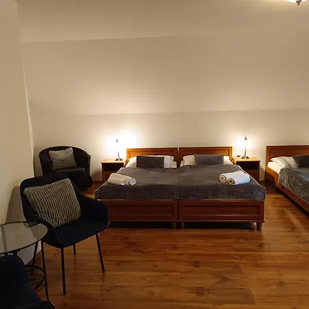 V Podzamci Guest house 3*