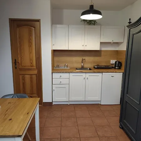 V Podzamci Гостевой дом 3*