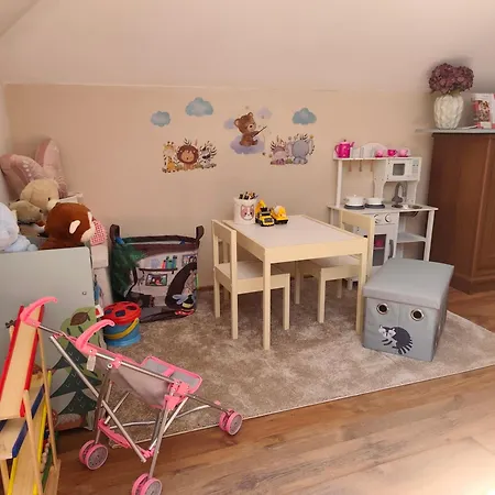 V Podzámčí 3*