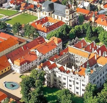 Gasthof V Podzamci Litomyšl