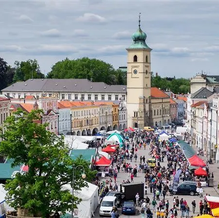 V Podzamci