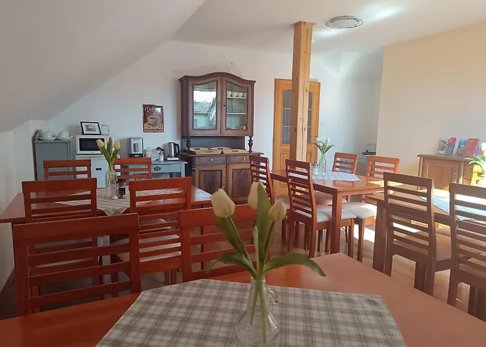V Podzamci Guest house