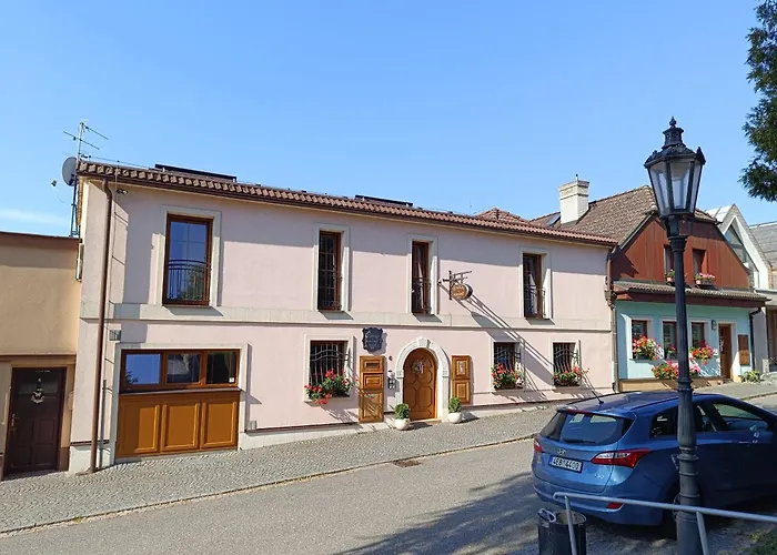 V Podzamci Guest house