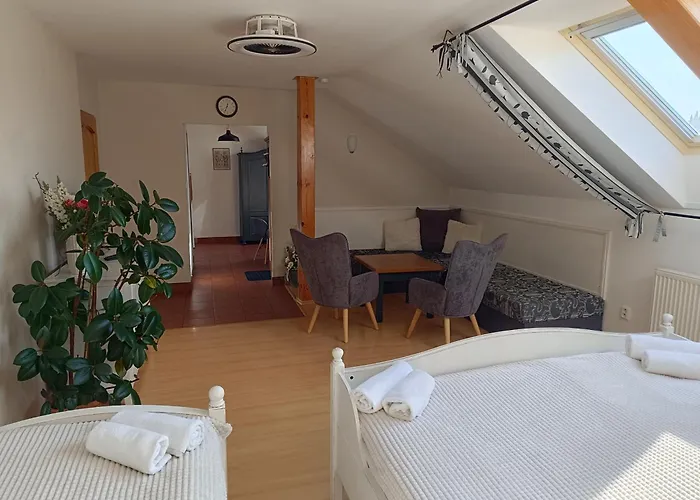 Guest house V Podzamci Litomysl