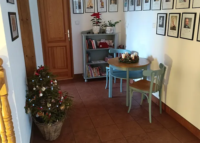 V Podzamci Guest house 3*