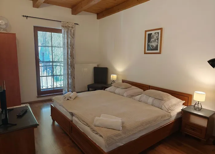 V Podzamci 3* Litomysl