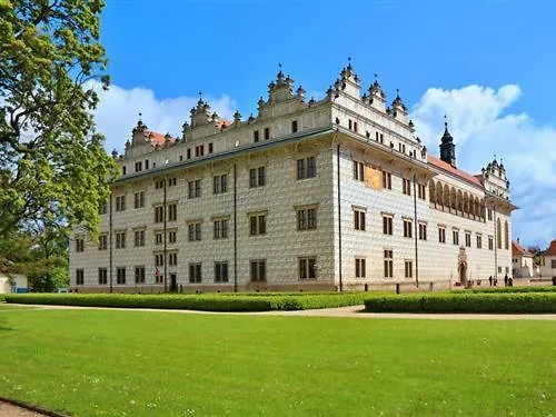 V Podzamci Guest house 3*